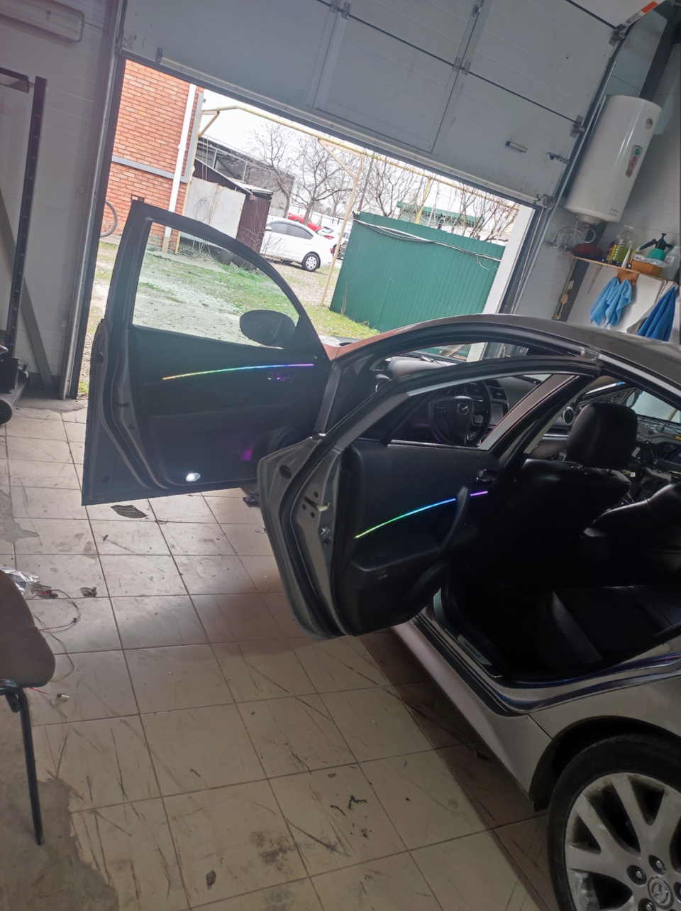 Ambilight подсветка салона, или маленькие радости🥳 — Mazda 6 (2G) GH, 2 ...