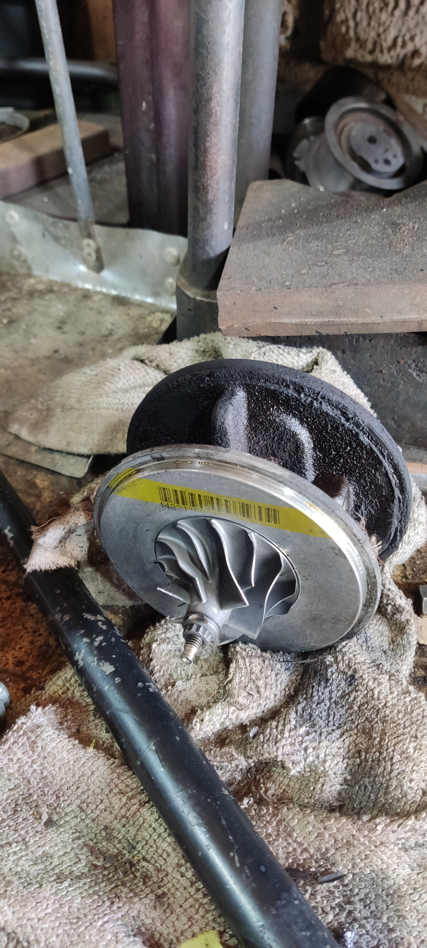 Чистка геометрии турбины — Skoda Octavia A4 Mk1, 1,9 л, 2010 года ...