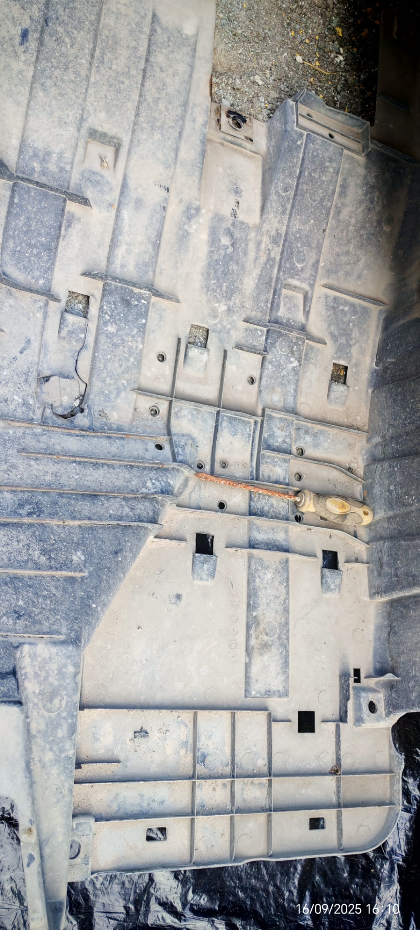 Фото в бортжурнале Haval F7 (1G). Запчасти на фото: 202516