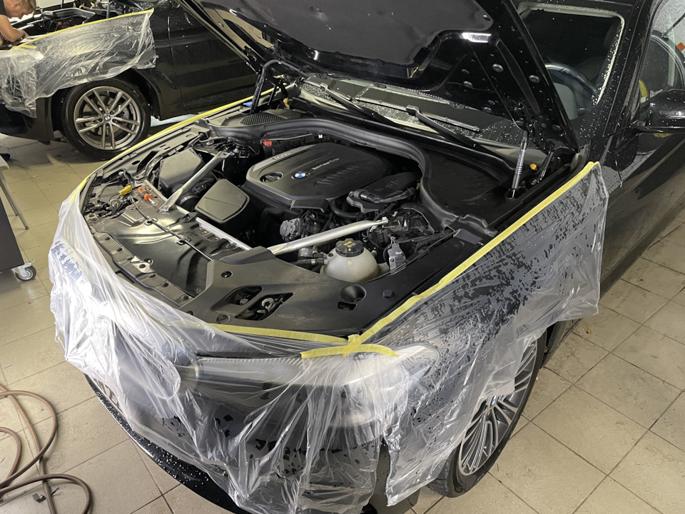 Чистка заслонок впускного коллектора — BMW 5 series (G30), 2 л, 2018 ...