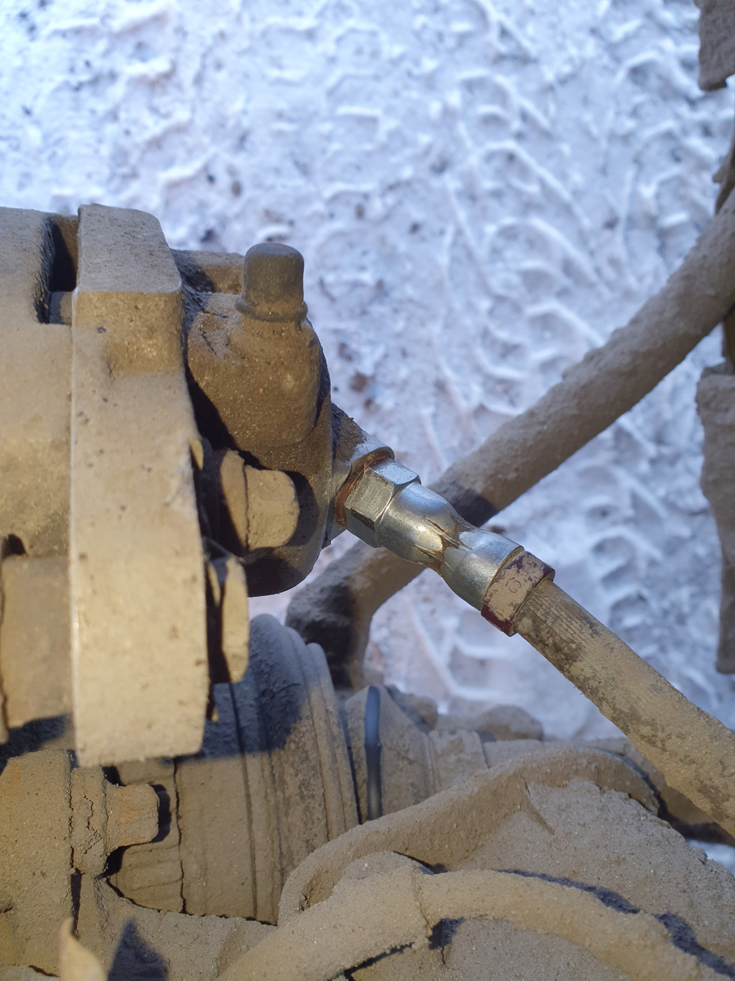 Дособрал дверные обшивки, ура двери открываются и закрываются ...