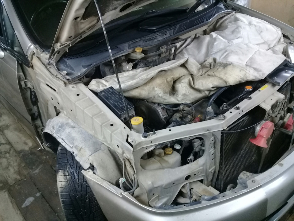 Регулировка передней двери. — Nissan Bassara, 2,5 л., 2001 года ...