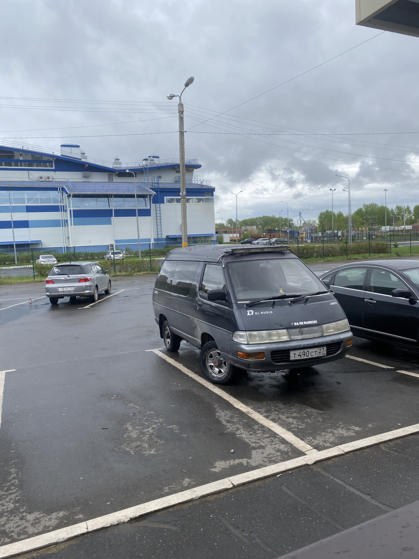 16-е колеса от Уаза на Бас — Toyota Town Ace (3G), 2,2 л, 1993 года ...