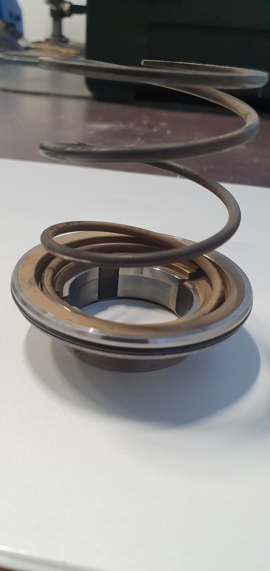 Разборка муфты фаз газораспределения(VTC) — Peugeot 406, 2,2 л, 2001 ...