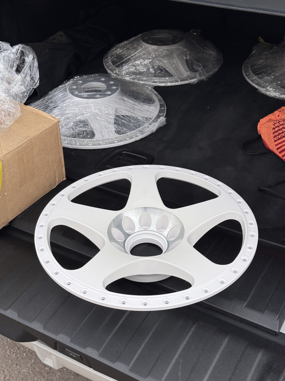 TninoFull-Drive2 Vintage Cream ！ The Rat's Nest - 81 X1/9 Build | Page 25 | XWeb Forums