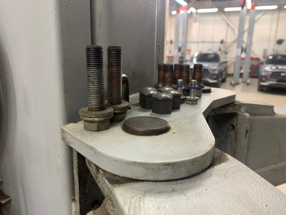 Замена ступицы, гул подшипника=( — Skoda Octavia A7 Mk3, 1,8 л, 2016 ...