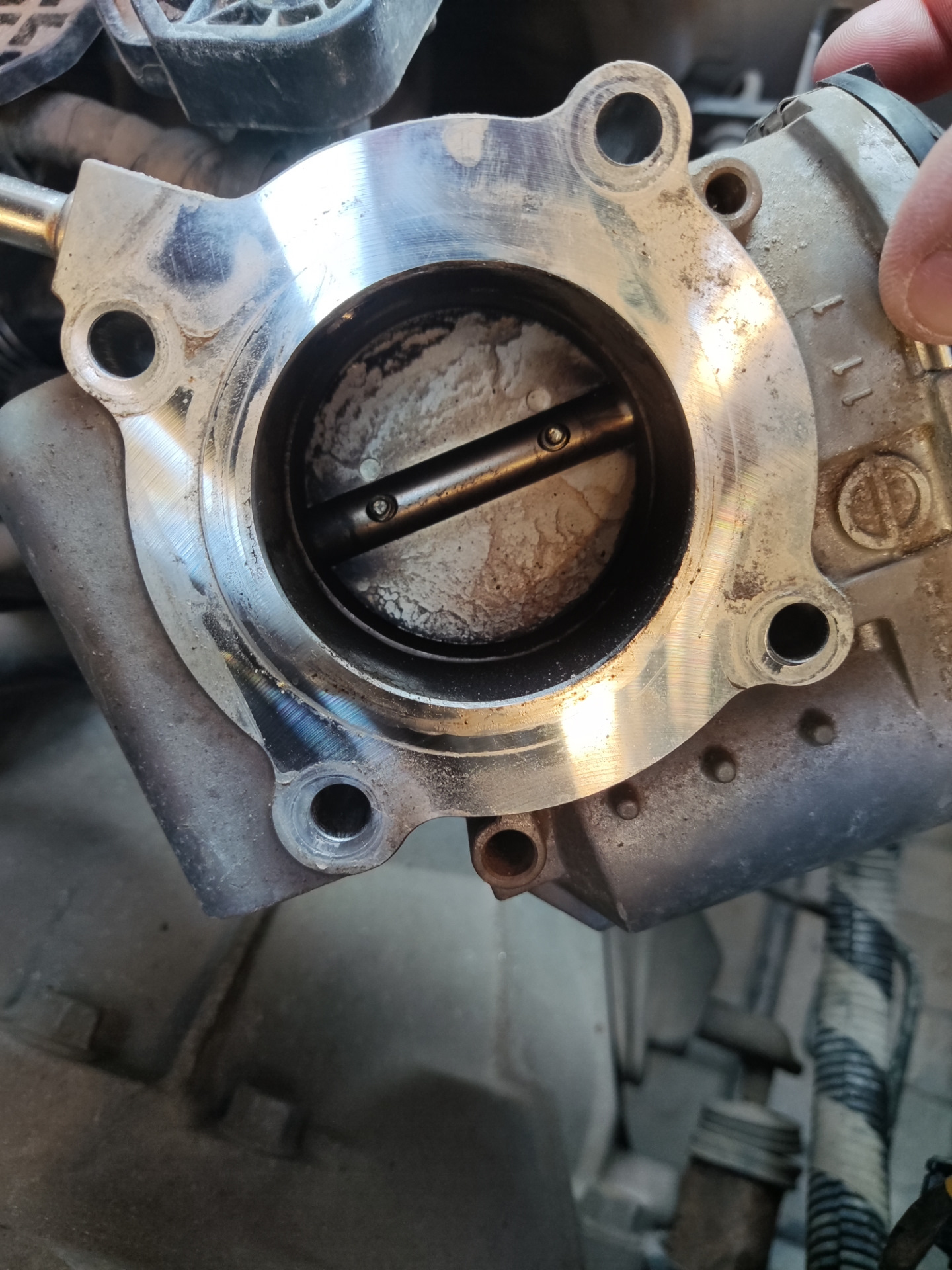 Чистка дроссельной заслонки. Что залито в ГУР? — Hyundai Solaris, 1,6 л ...