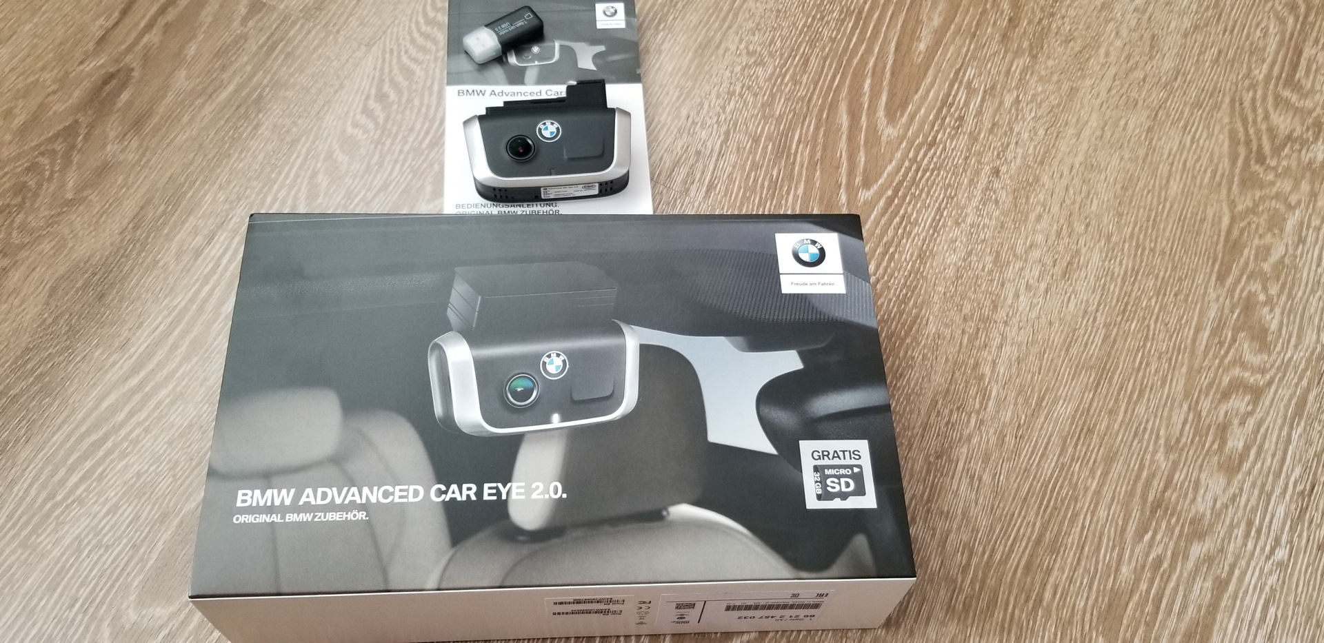 Регистратор bmw. BMW Advanced car Eye 2.0. Регистратор BMW Advanced car Eye. Видеорегистратор BMW Advanced car Eye 2.0 Pro. Видеорегистратор BMW Advanced car Eye (Front+Rear cam), 2 камеры, GPS.