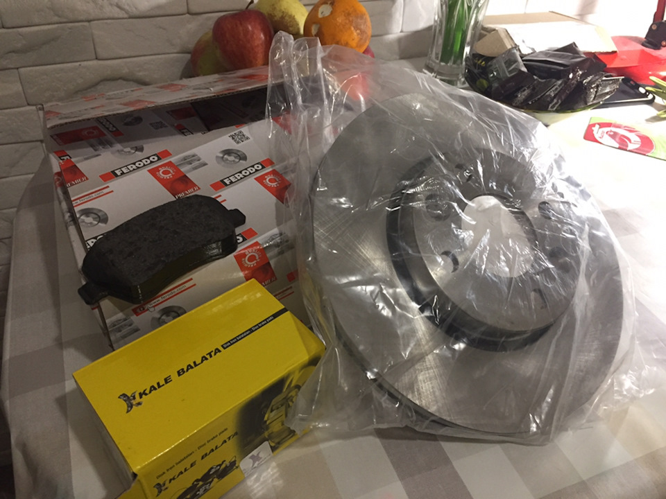 Замена дисков и колодок. — DRIVE2