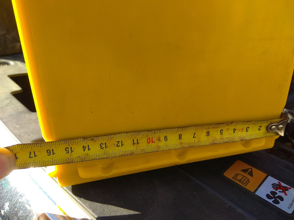 по ширине меньше, чем необходимо, но ставится легко. — Ford Edge (1G)