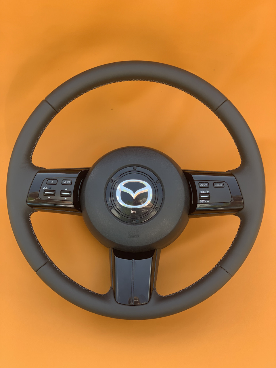 Руль — Mazda CX-7, 2,3 л, 2007 года | аксессуары | DRIVE2