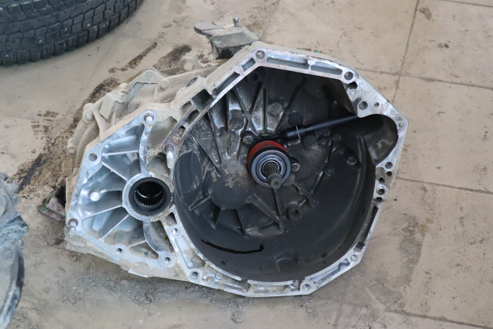 Замена сцепления на дизельном Дастере — Renault Duster (1G), 1,5 л ...