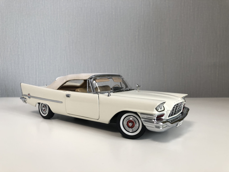 7 Chrysler 300C Hardtop Coupe