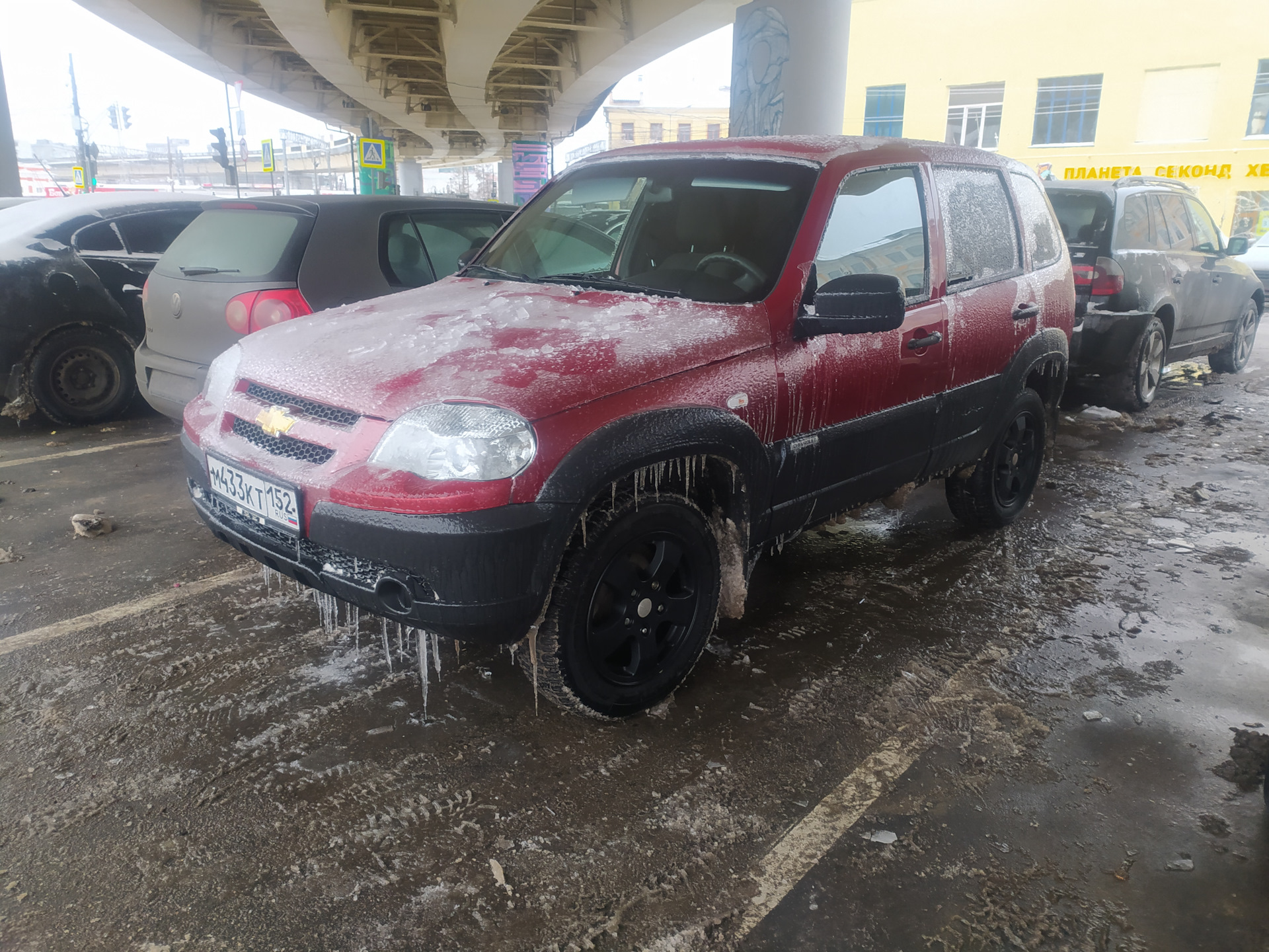 Дождь или я опять помыл машину . — Chevrolet Niva, 1,7 л, 2017 года |  просто так | DRIVE2