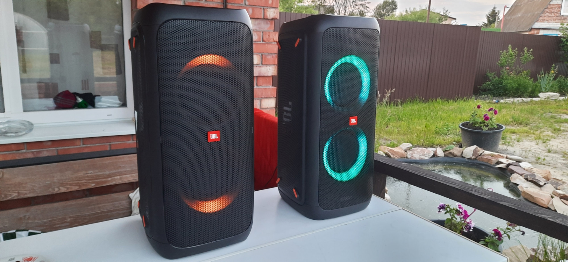 Аренда музыкальной колонки. JBL PARTYBOX 310. JBL PARTYBOX 300. Колонка JBL PARTYBOX 310. Колонка JBL пати бокс 300.