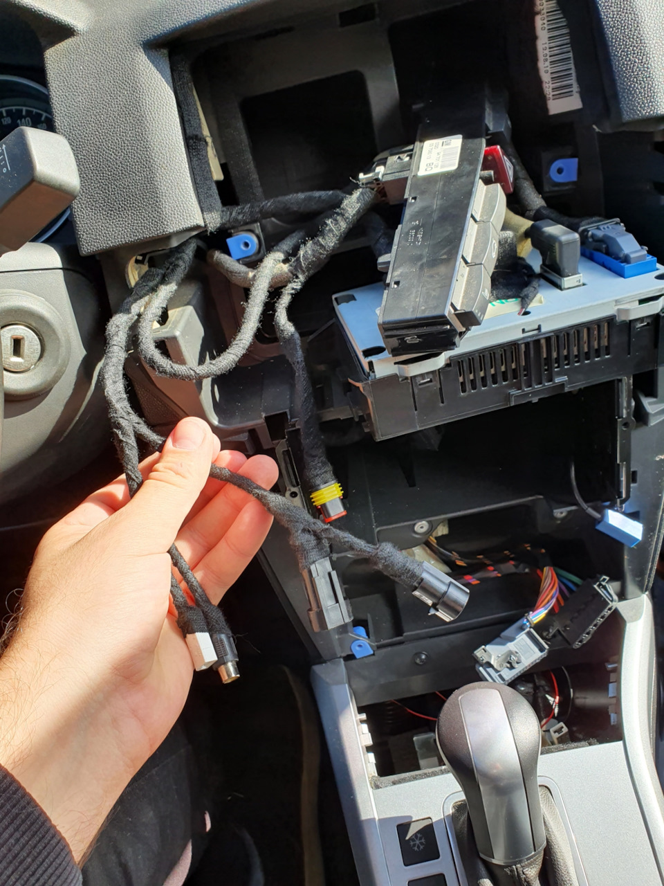 Фото в бортжурнале Opel Astra H