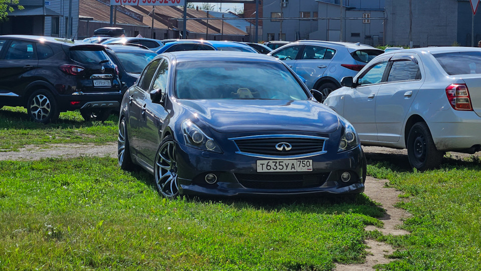 Запах жженой резины в салон — Infiniti G25, 2,5 л, 2011 года ...