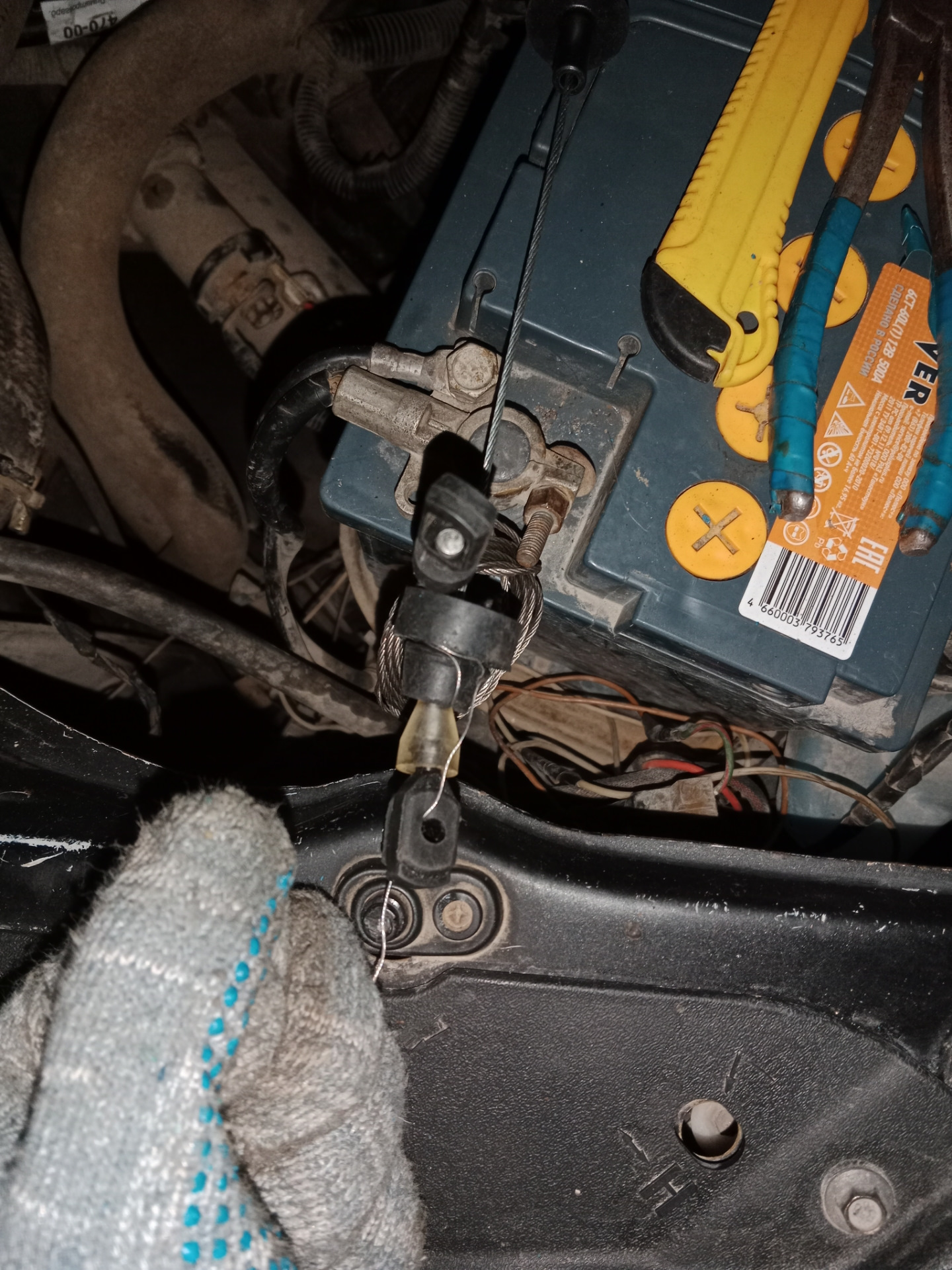 🔧Замена тросика газа 🔧 — Lada Приора хэтчбек, 1,6 л, 2010 года | своими ...