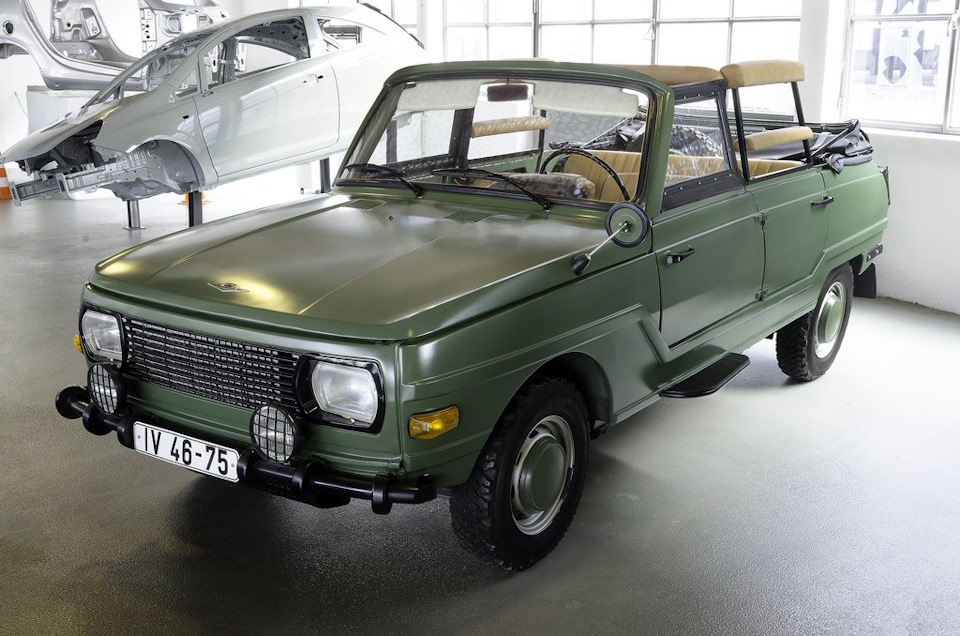 Автомобиль Wartburg 353