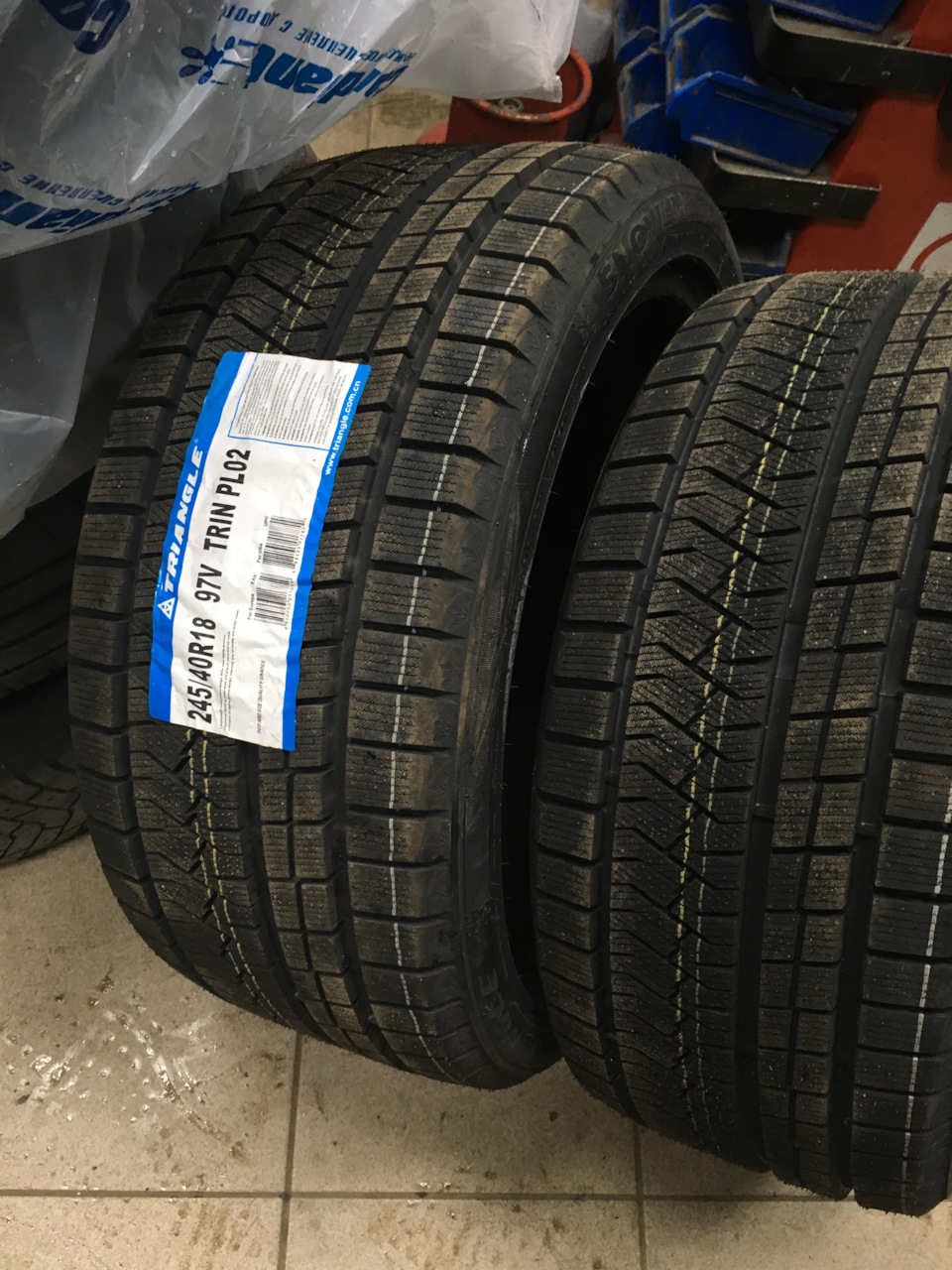 К Зиме готов 245/40/18 Triangle Snow Link PL02 + пленки на К Зиме готов 245/40/18 Triangle Snow Link PL02 + пленки на