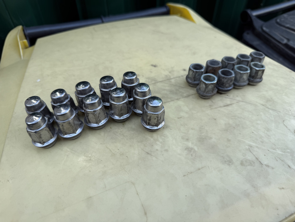 Почти половина уже без колпачков — Chevrolet Equinox (3G)