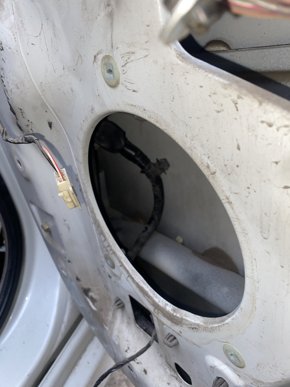 Место динамика — Mitsubishi Grandis