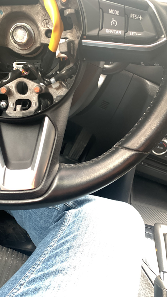 Руль Mazda 3 bn на Mazda 3 (3G) BM. Б/у | 10 500 ₽ в городе Абакан | DRIVE2