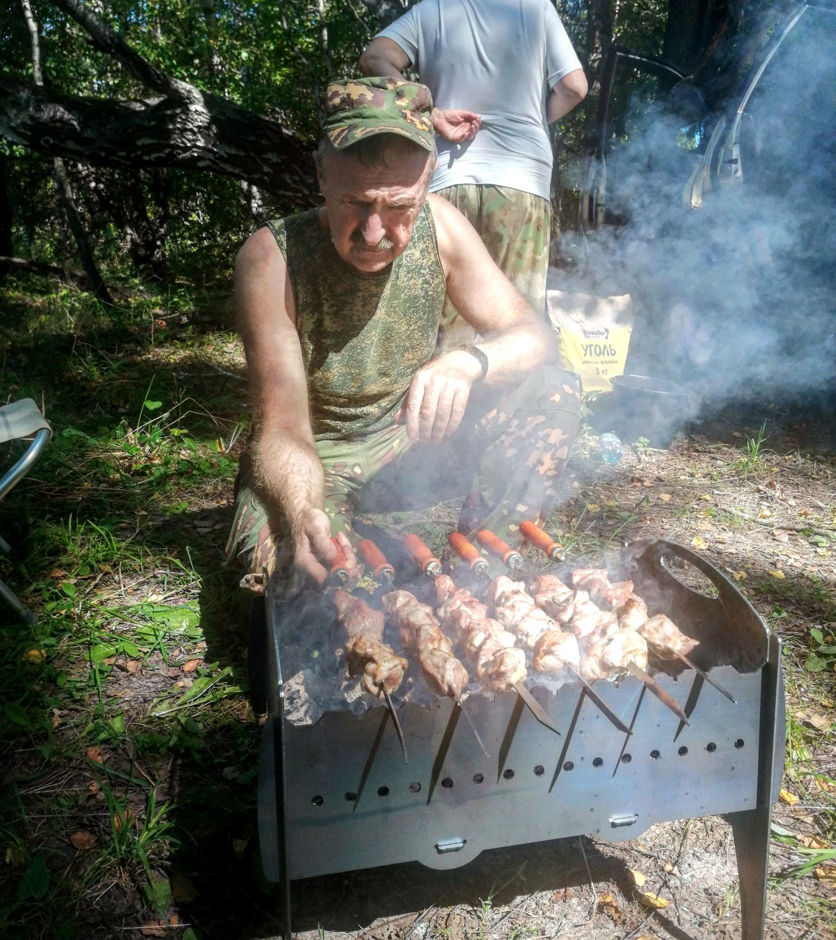 Осень лес шашлыки