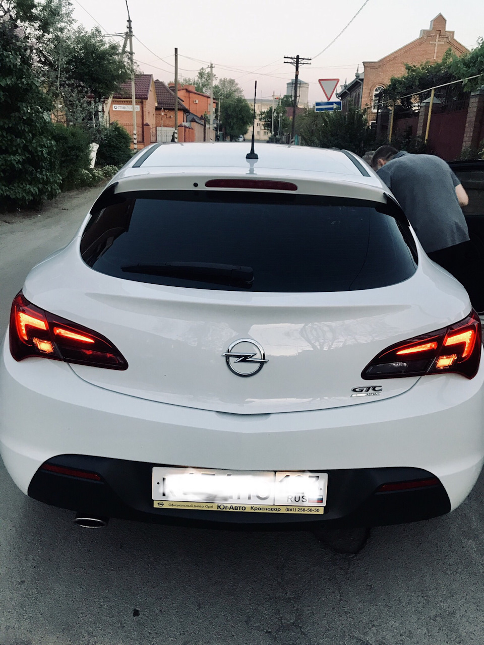 Запись, 7 мая 2019 — Opel Astra J GTC, 1,4 л, 2014 года | визит на ...