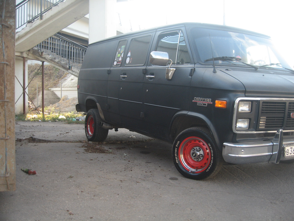 Chevrolet chevy van Globemaster