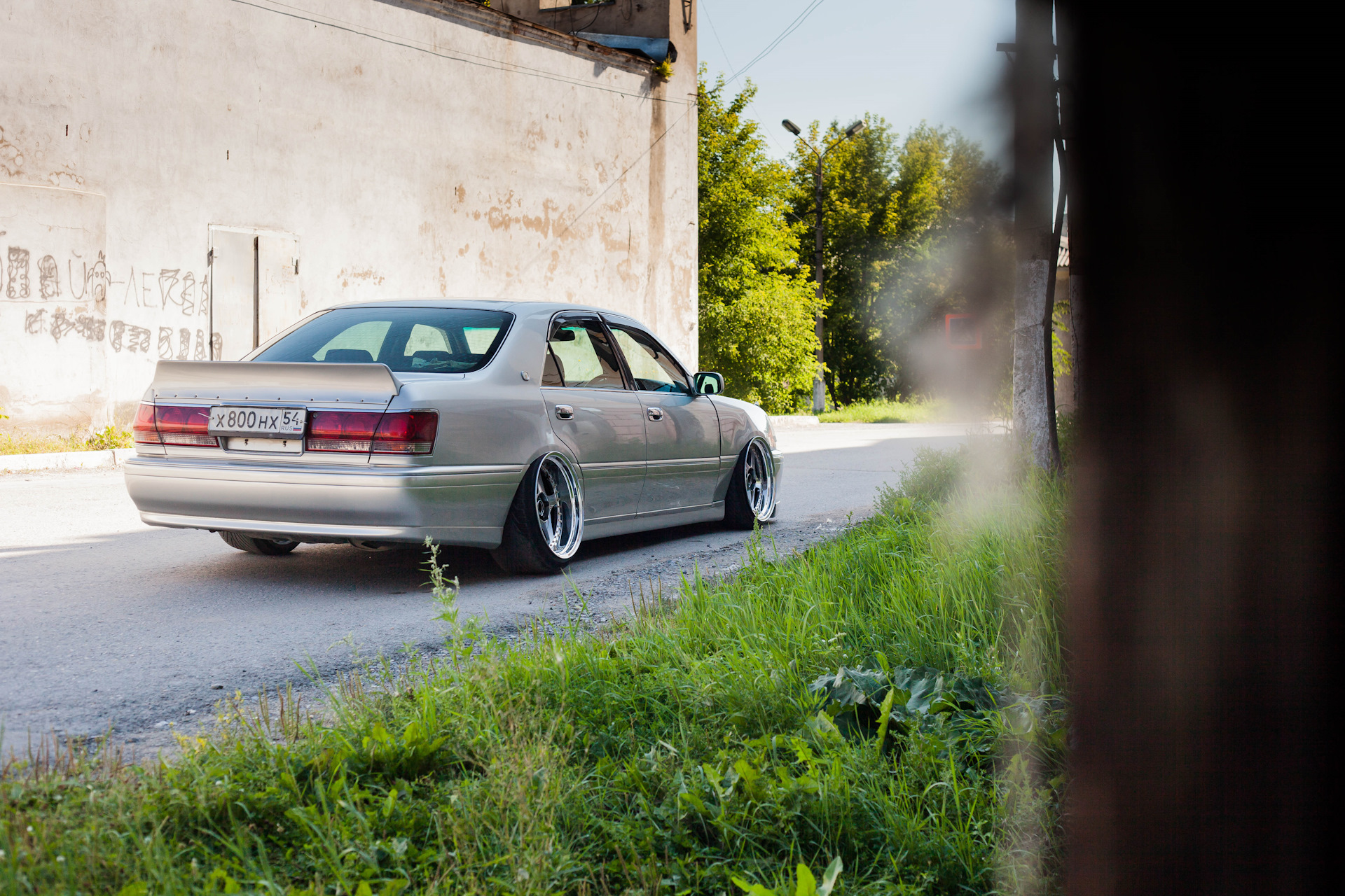 Toyota Crown 180 stance