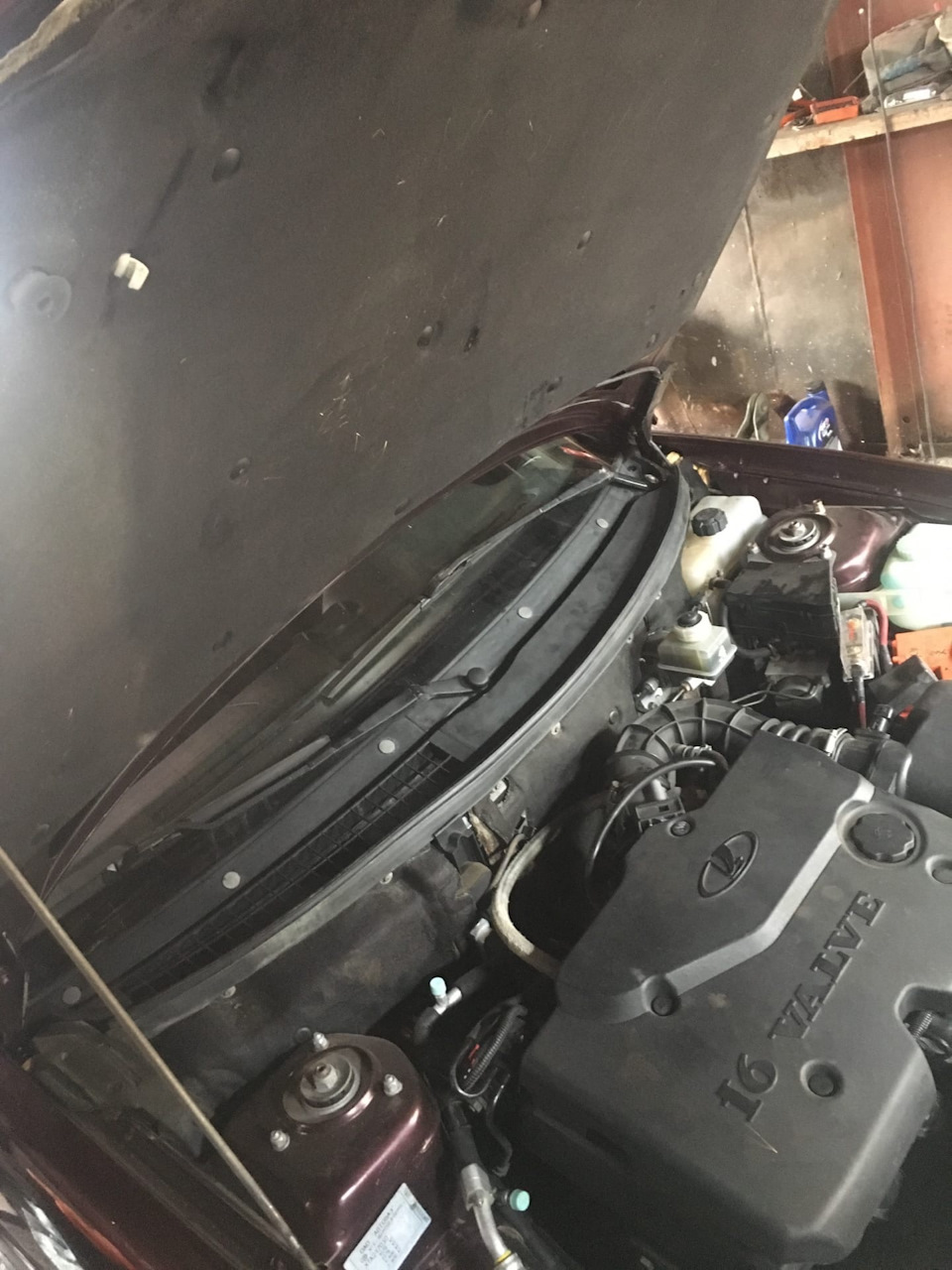 Полезная запись для приоры, петли капота — Lada Приора седан, 1,6 л ...