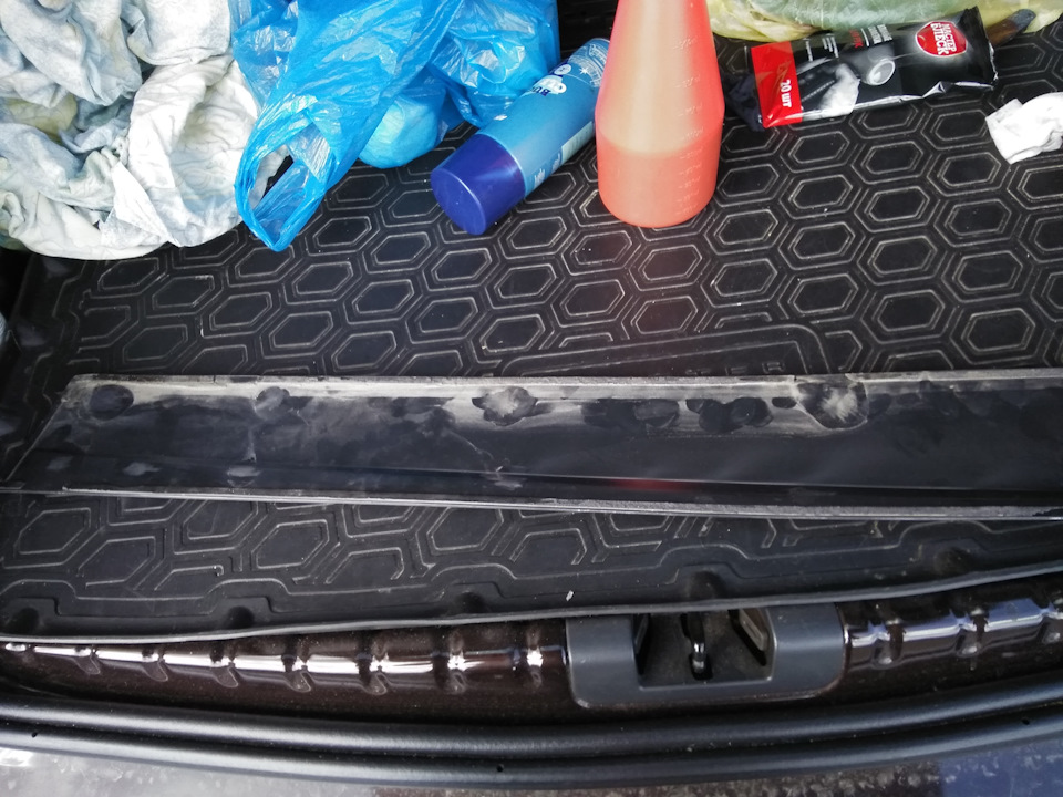 Опять отклеилась накладка на двери. Нужен совет. ) — Renault Duster (1G ...