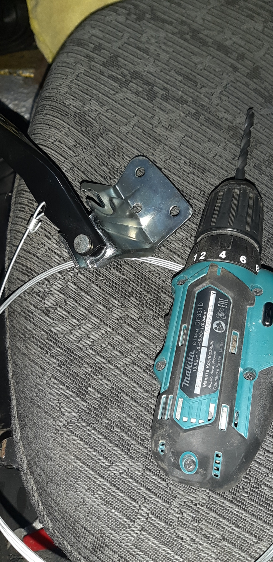 Тросик открывания капота — УАЗ 31514, 2,5 л, 2005 года | аксессуары ...