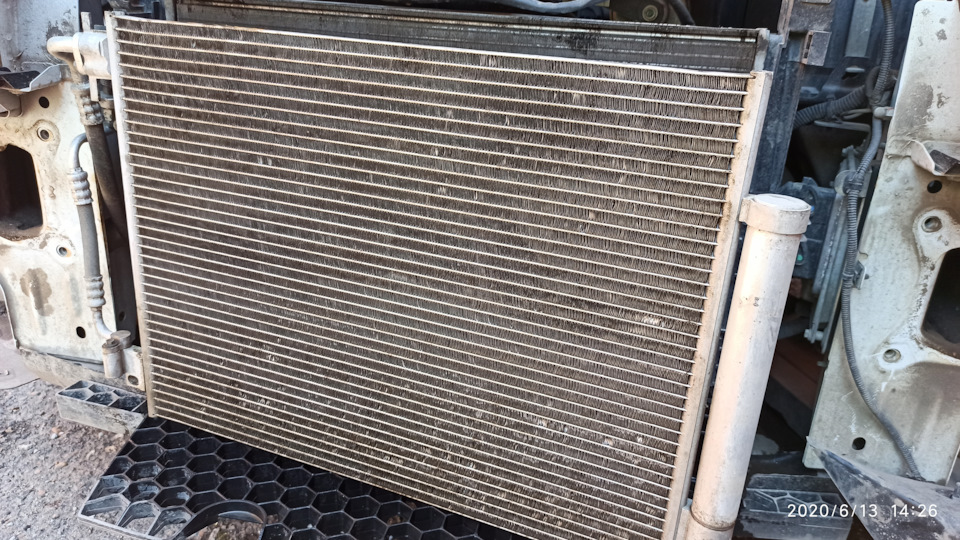 Фото в бортжурнале Lada Vesta SW (1G)