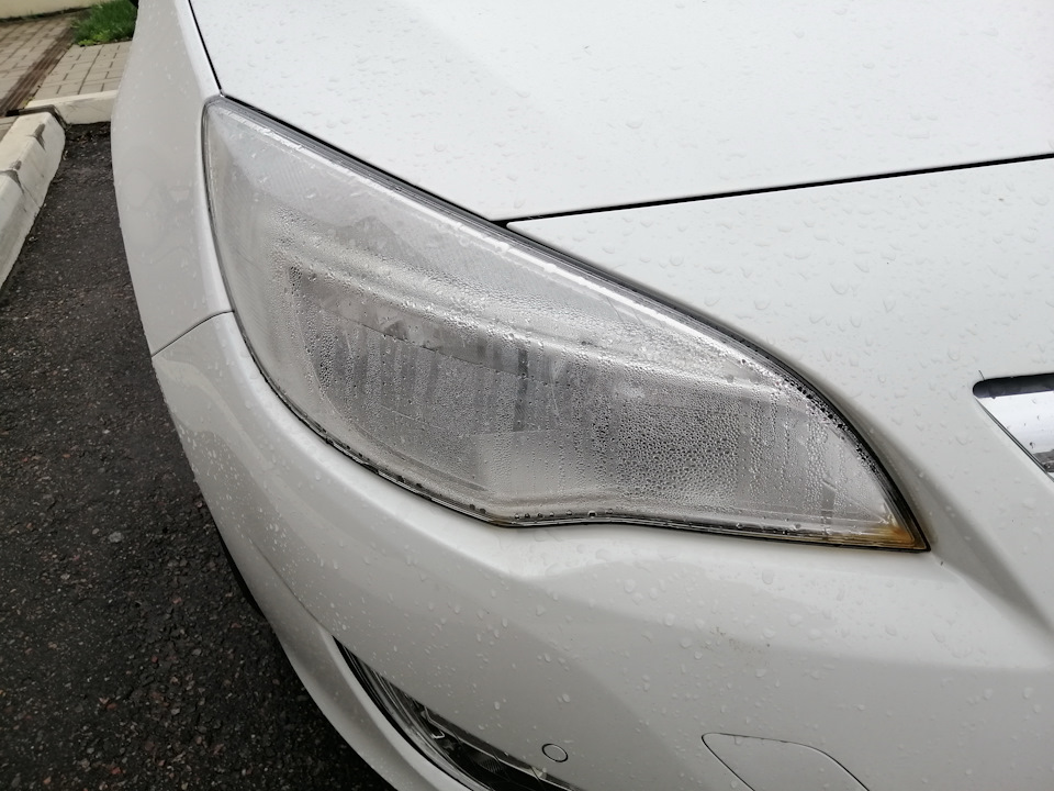Запотевает фара — Opel Astra J, 1,7 л, 2012 года | поломка | DRIVE2