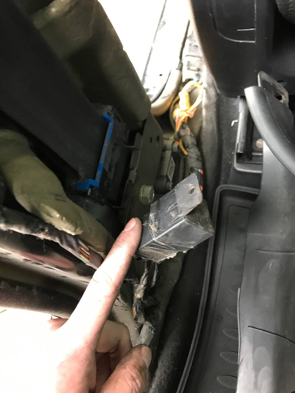 Удаление иммобилайзера \"Black BUG\" — Chevrolet Captiva (1G), 2,4 л ...