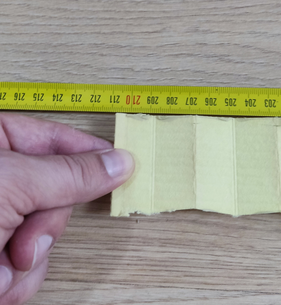 Длина шторы ФЭ. Как итог, общая площадь шторы — 992см², полезная площадь — 865см². Очень достойно и аналогично оригиналу и Mann. — Hyundai Solaris (1G)