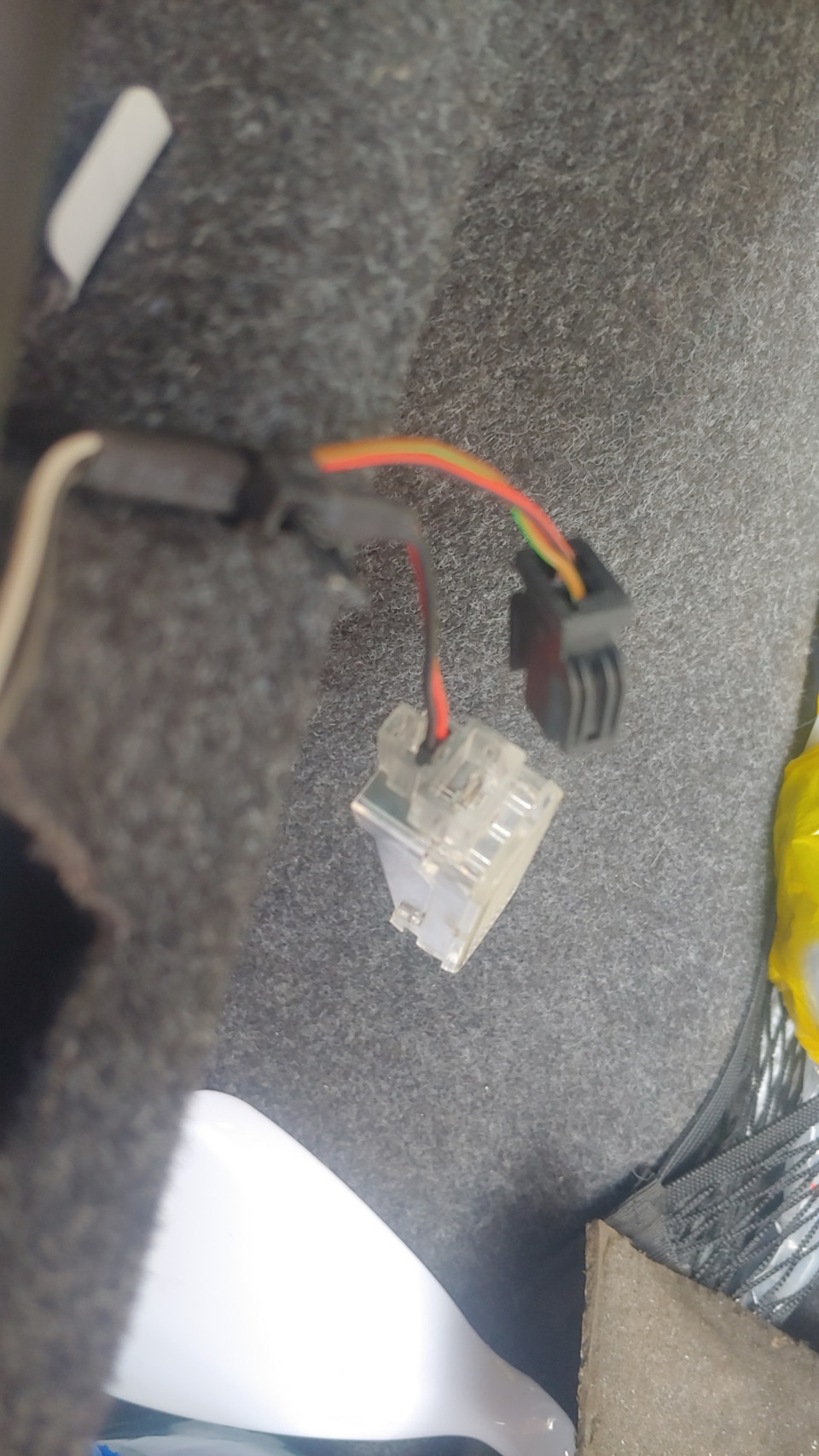 Nissan Almera N16 что это за датчик? — DRIVE2