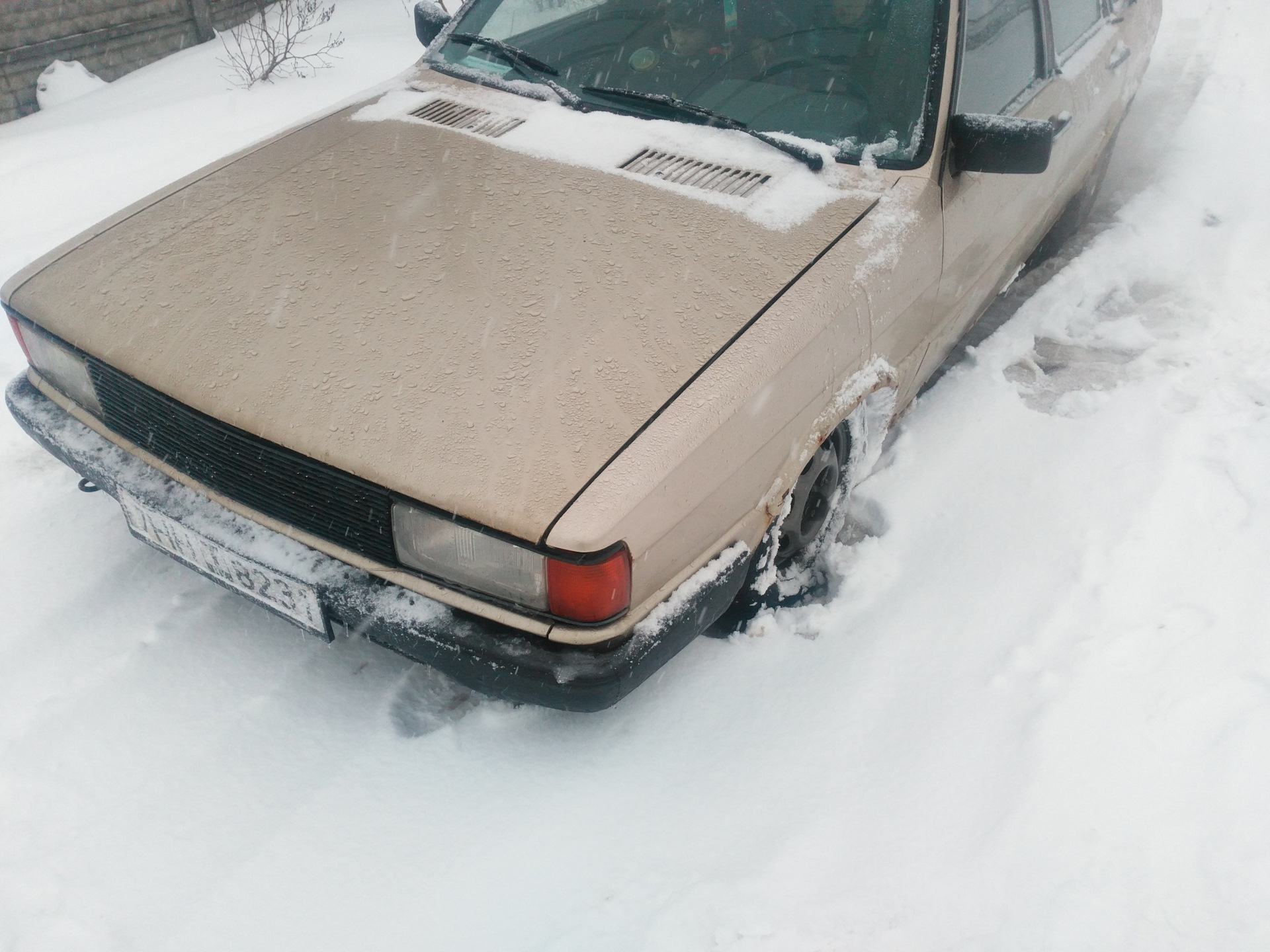 Помыл грязнулю трансформаторным маслом . — Audi 80 (B2), 1,8 л, 1984 года |  визит на сервис | DRIVE2