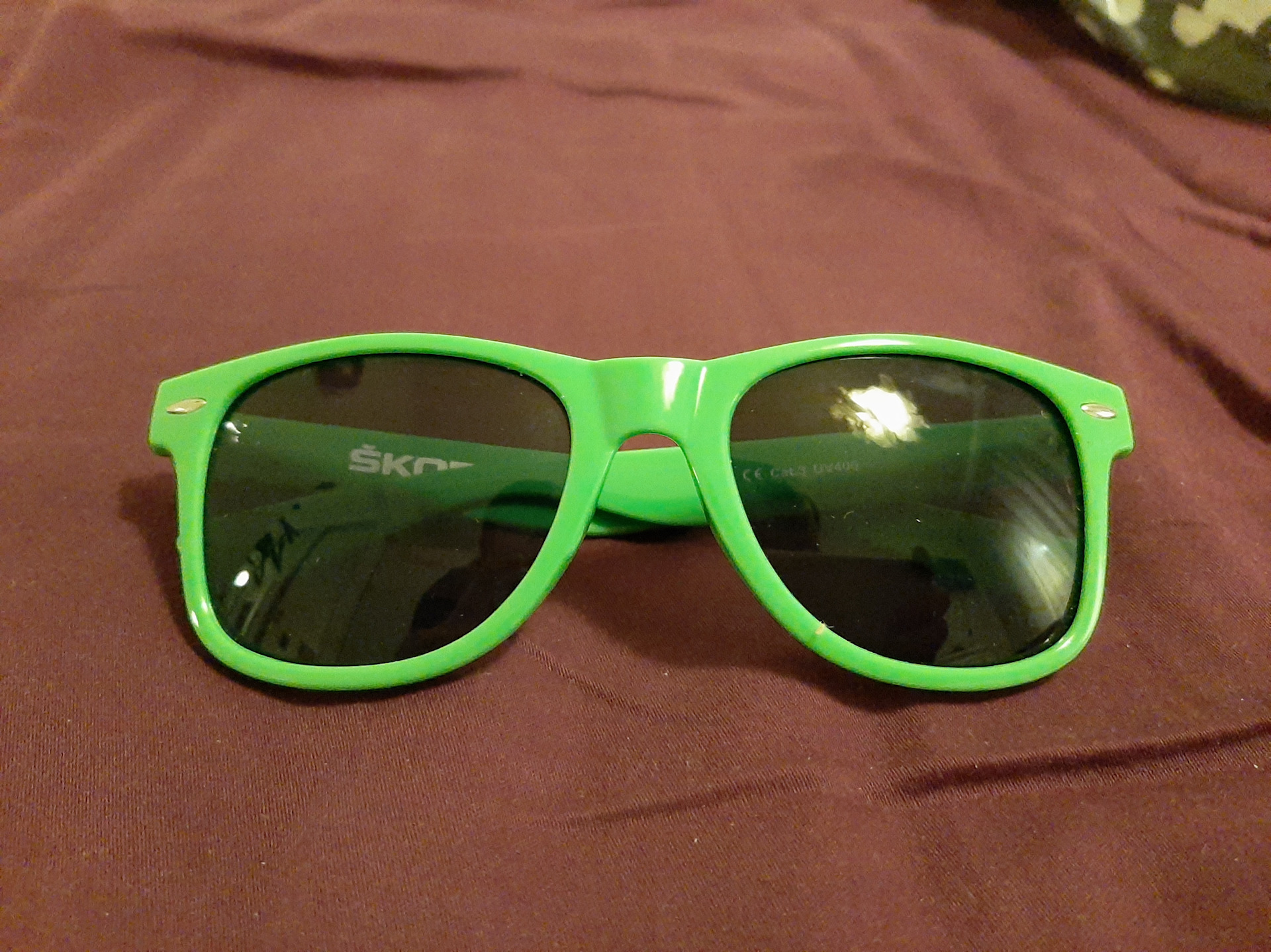 Игра зеленые очки. VAG 000087902bfbd очки. VAG 000087900abfbd очки Skoda зелено-черные. 000087900abfbd очки VAG Skoda. 000087900abfbd.