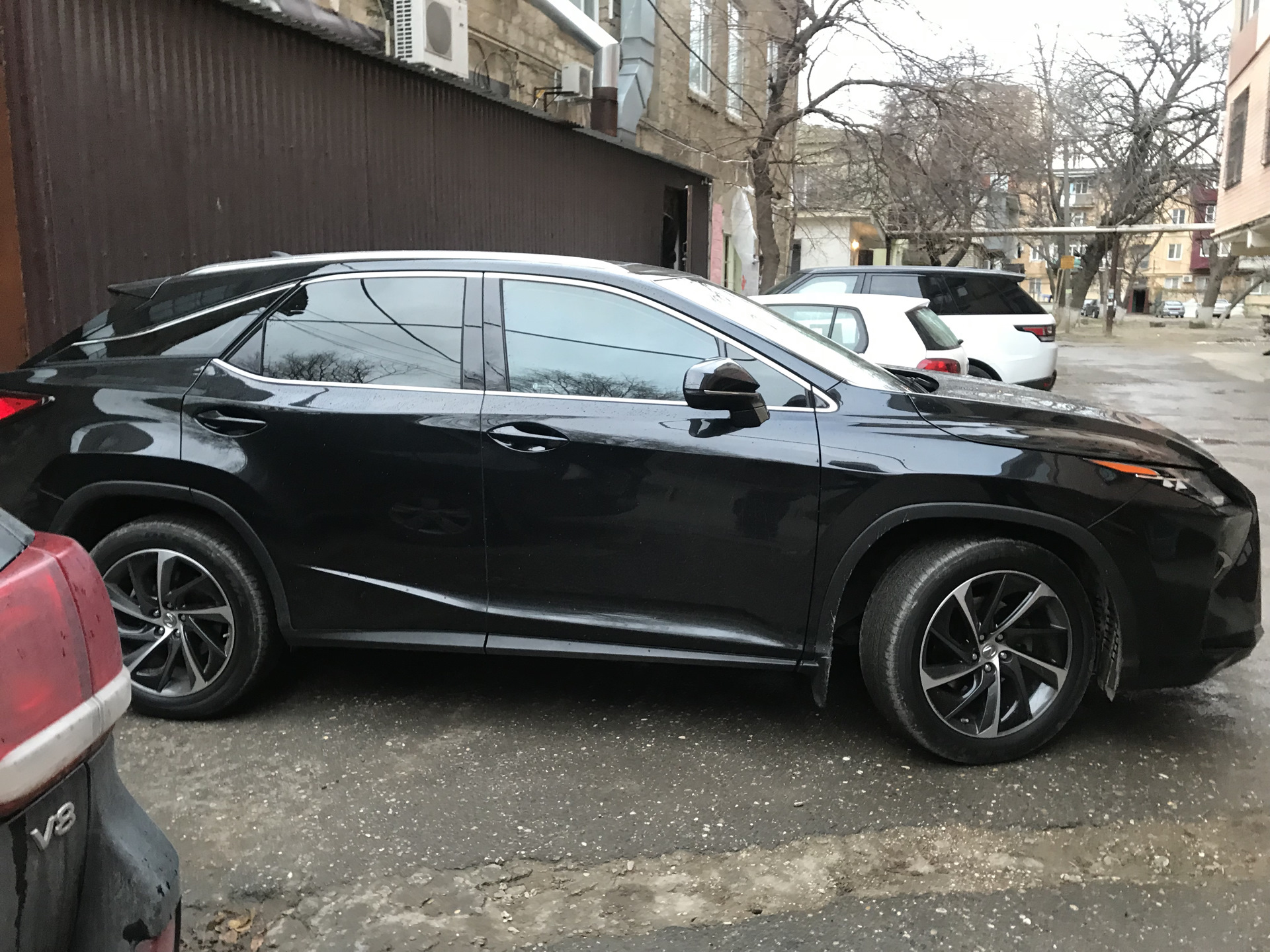 Шум улицы — Lexus RX (4G), 2 л, 2016 года | другое | DRIVE2