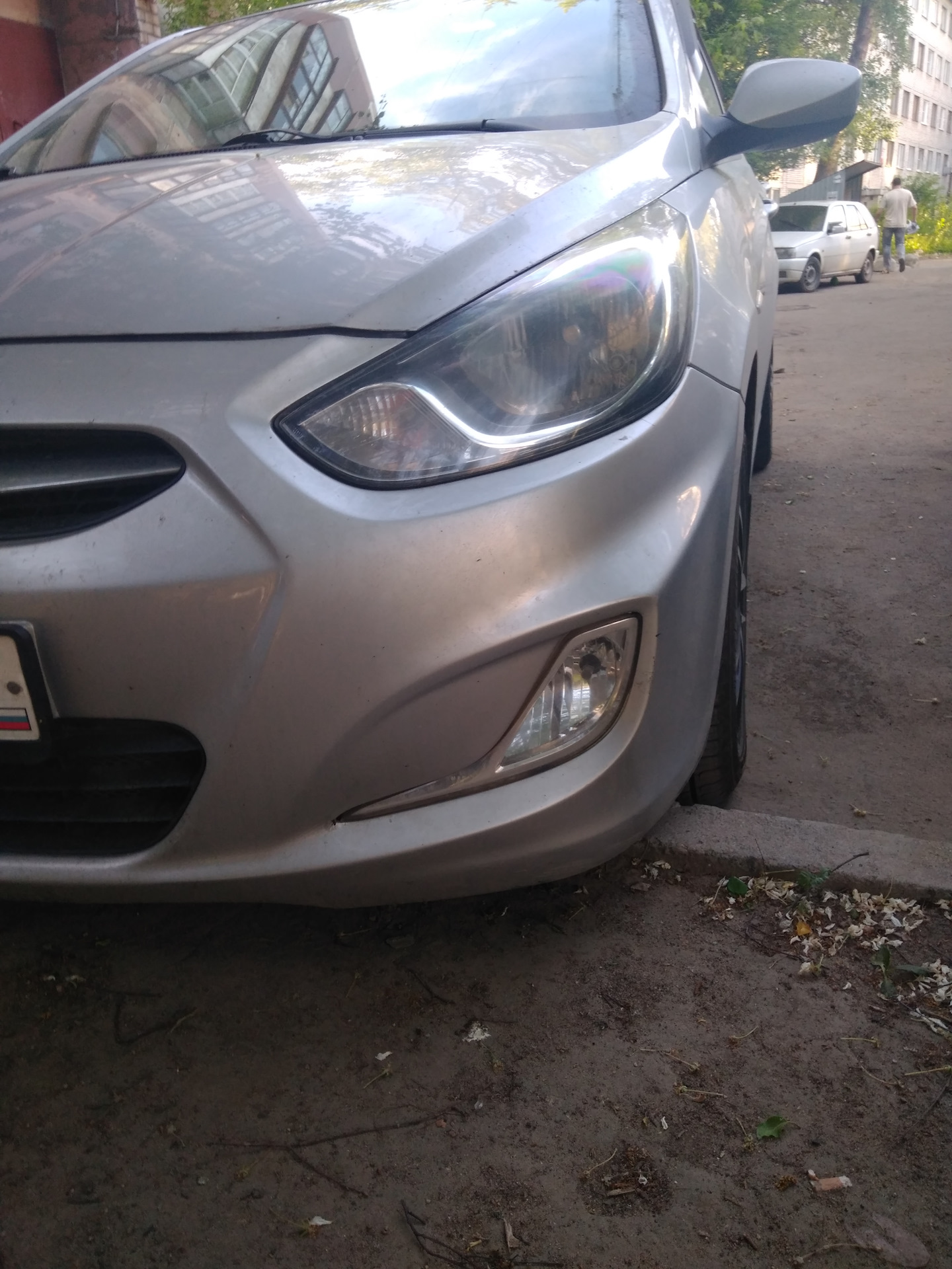 Локальный крепеж птф — Hyundai Solaris, 1,6 л, 2011 года | поломка | DRIVE2