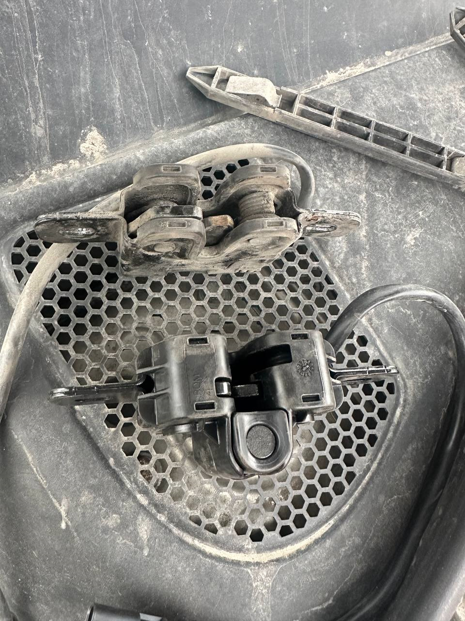 Фото в бортжурнале Volvo XC60 (1G)