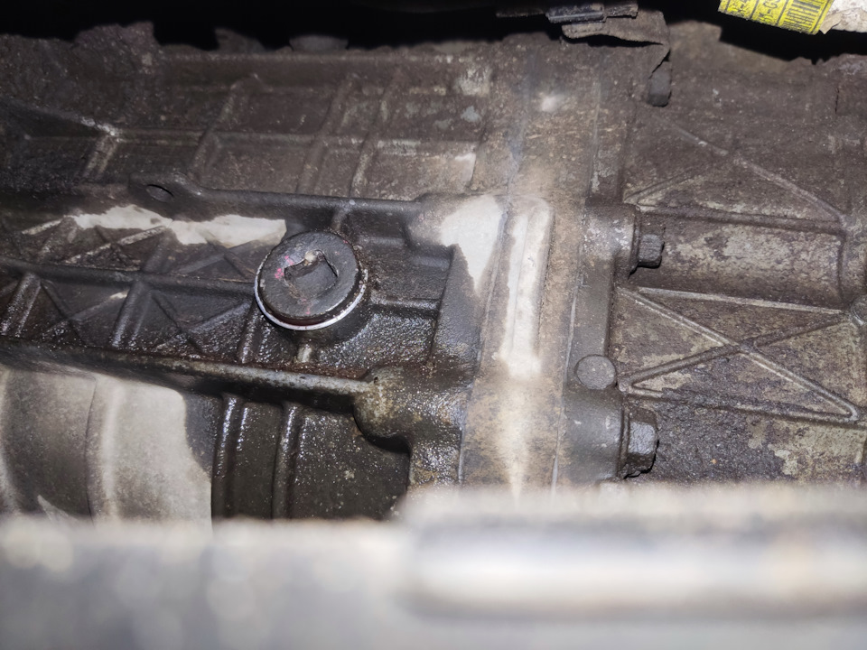 Замена прокладки ГБЦ, сцепления, цепи ГРМ — ТагАЗ Tager 3D, 2,3 л, 2008 ...