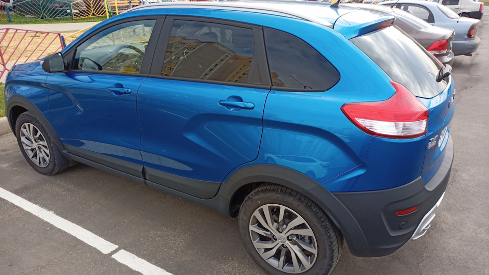 Тонировочка — LADA XRAY Cross, 1,6 л., 2021 года | стайлинг | DRIVE2