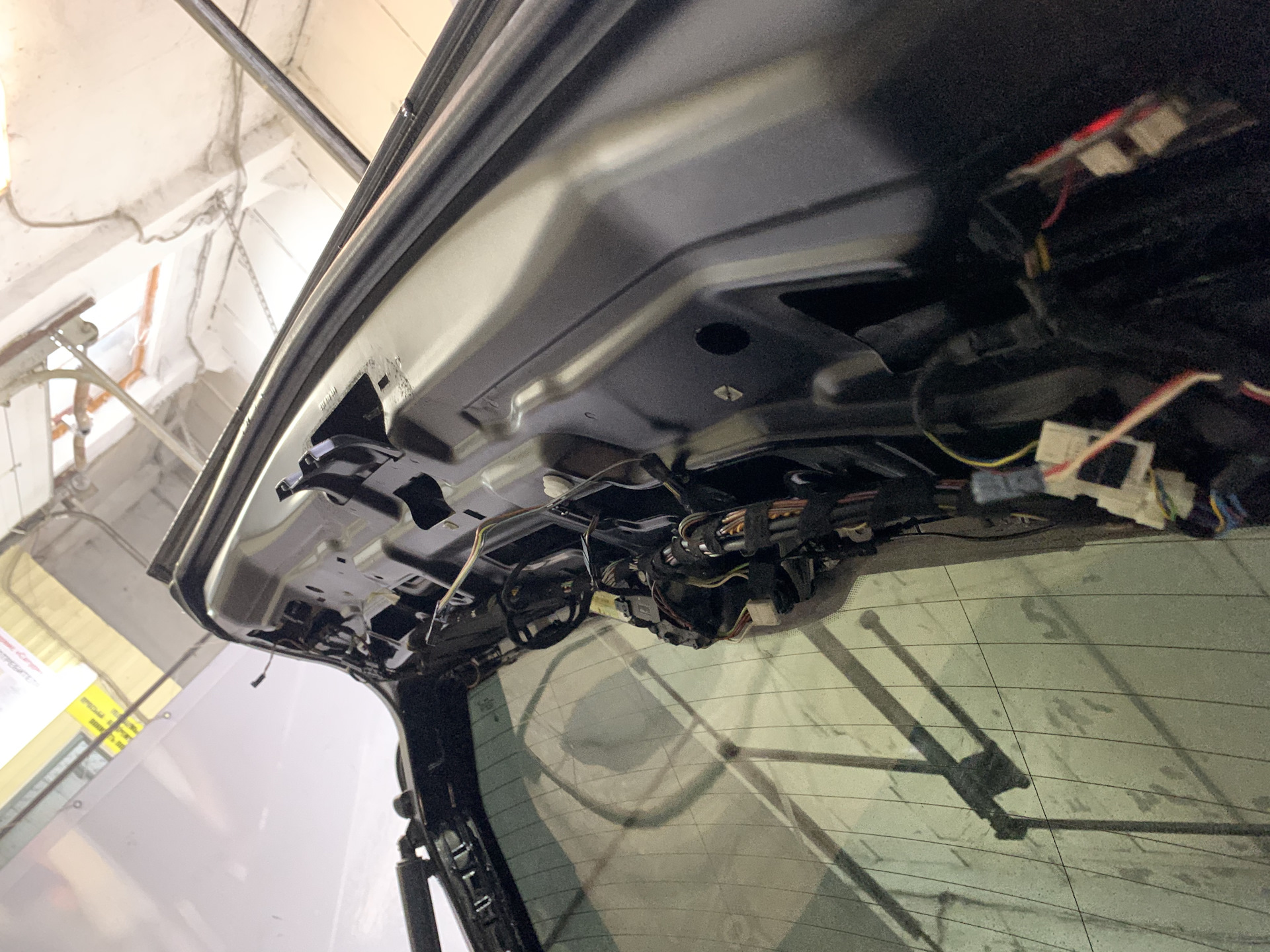 Не открывается крышка багажника бмв х5 е70 — BMW X5 (E70), 3 л, 2008 ...