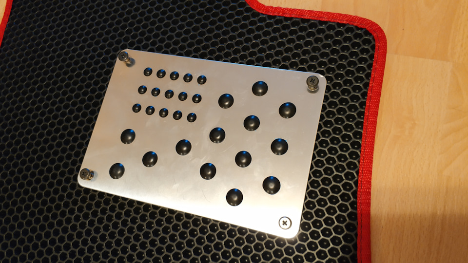 Эва коврики Ниссан Ноут на Nissan Note e-Power. | 2 000 ₽ в городе ...