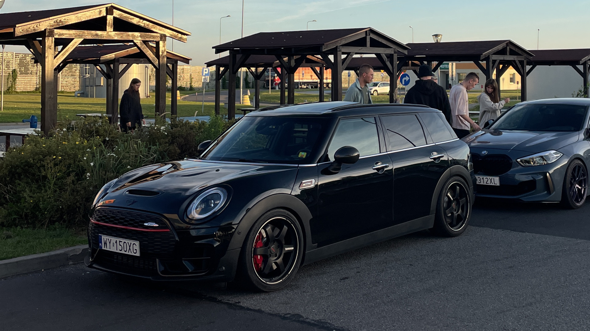 MINI Clubman S John Cooper Works F54 2.0 бензиновый 2018 | на DRIVE2