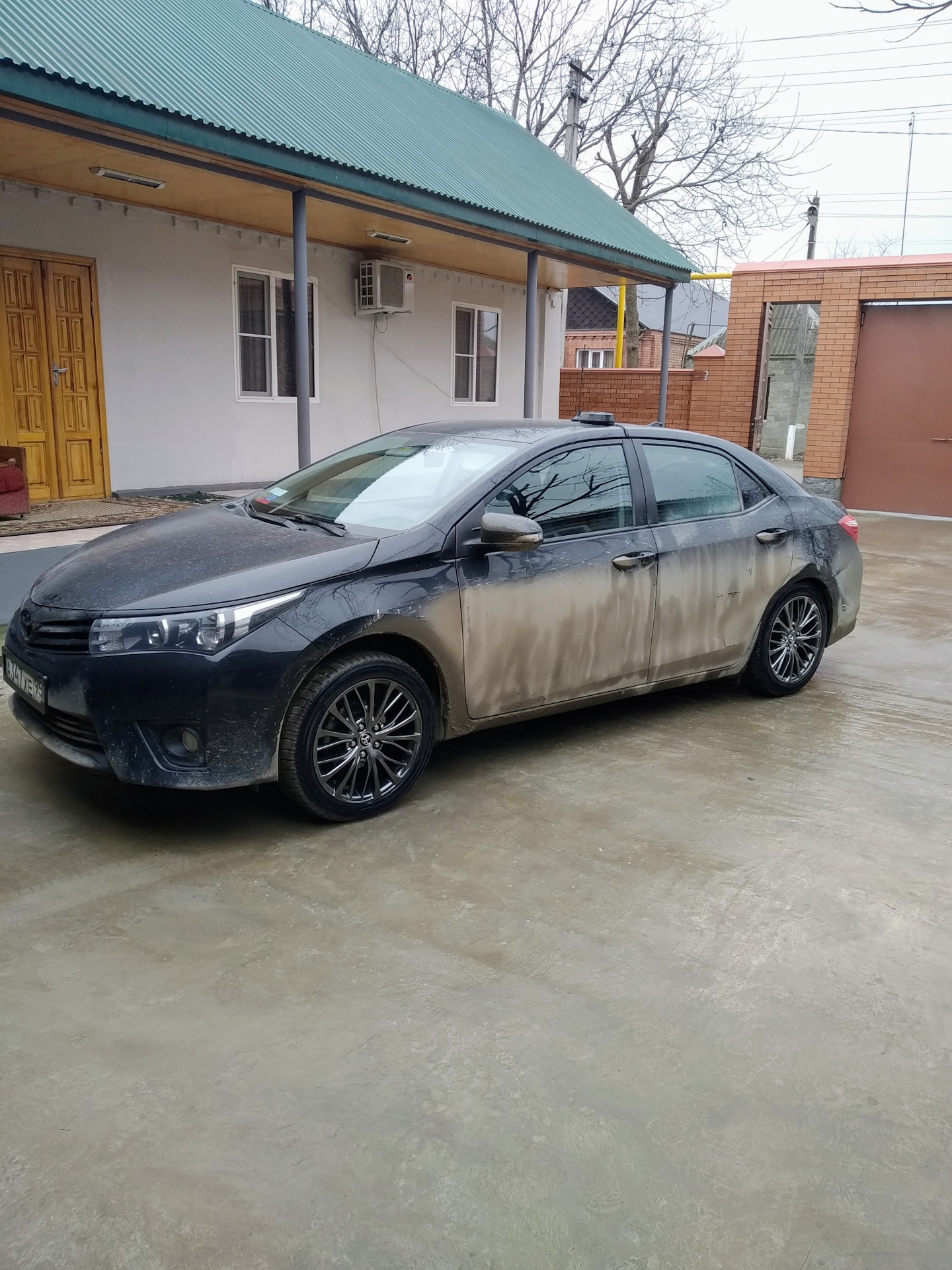 Диски под камри v70 — Toyota Corolla (160), 1,6 л, 2014 года | колёсные  диски | DRIVE2